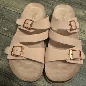 Girls 2Y pink sandals.